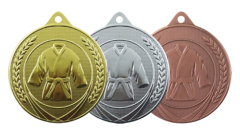 judo-karate-taekwondo-medaille-goud-zilver-brons-bokaal-arnhem