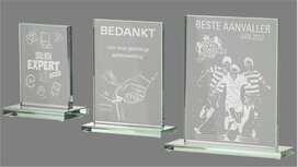 Lasergravure glasstandaard staand rechthoek Lasergravure glasstandaard staand rechthoek